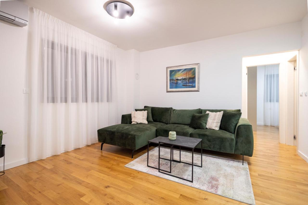 Mistral Retreat Zadar Apartment Bagian luar foto