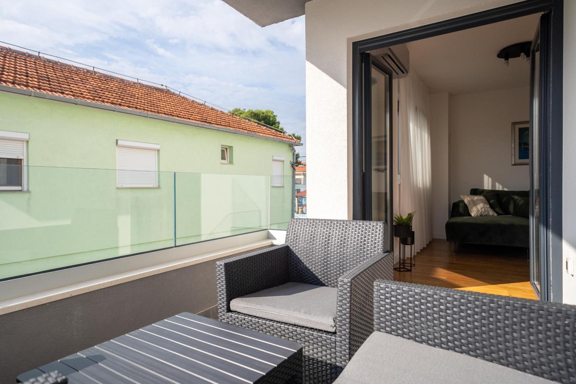 Mistral Retreat Zadar Apartment Bagian luar foto